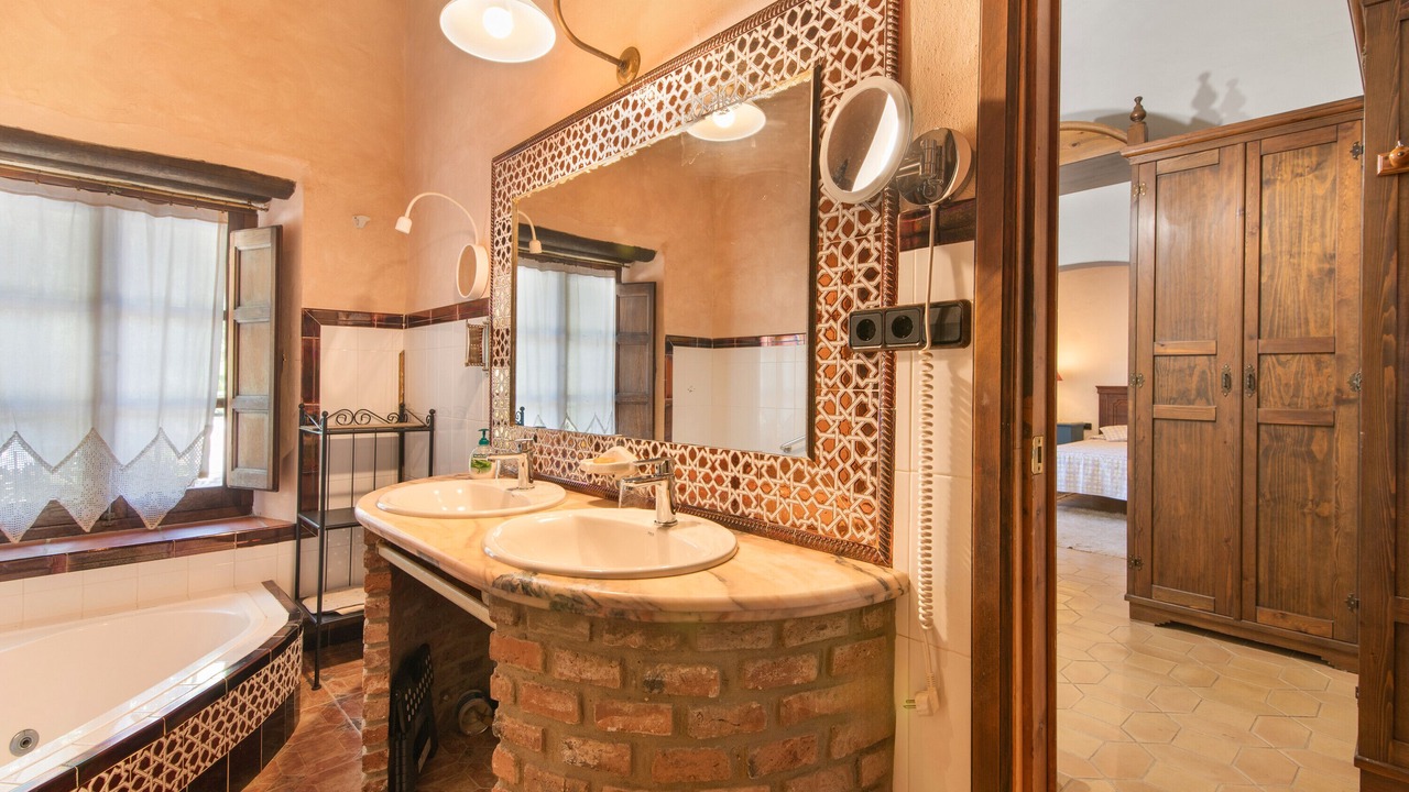 Photo of Bathroom in El Campillo