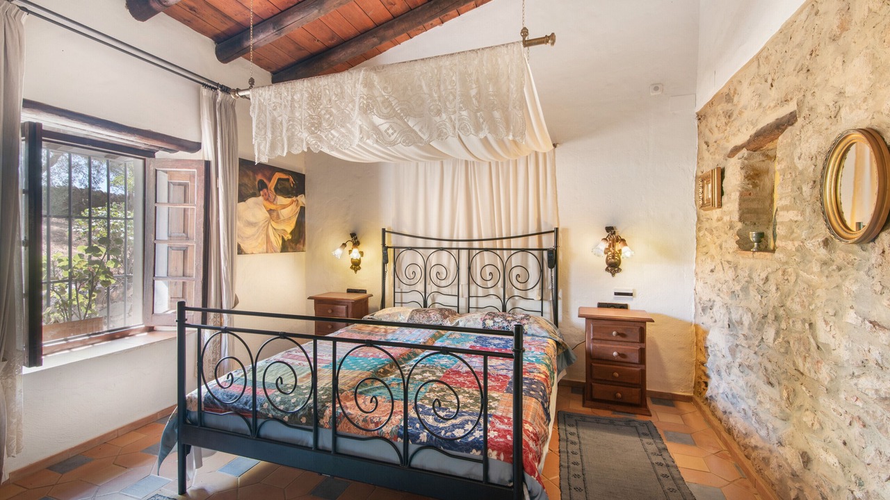 Photo of Bedroom in El Campillo
