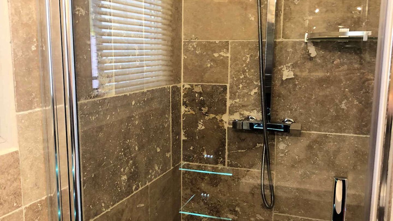 Photo of Bathroom in Salon-de-Provence