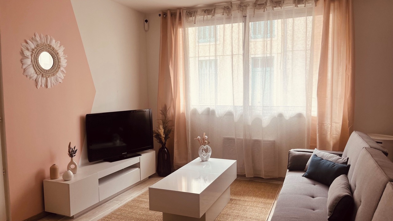 Photo of Livingroom in Costieres