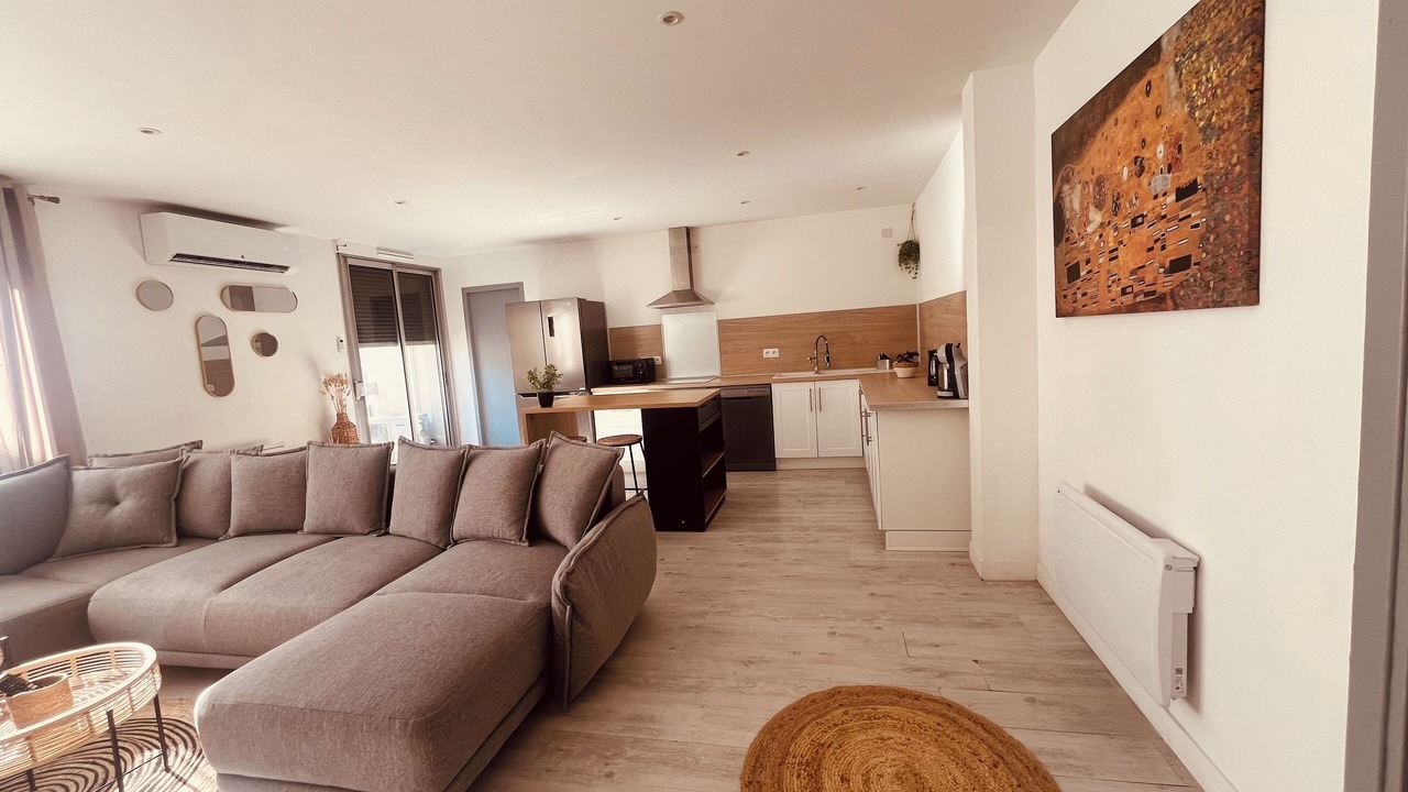 Photo of Livingroom in Route d'Arles