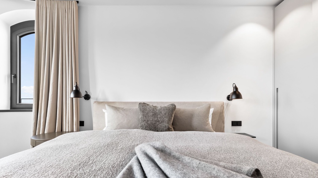 Photo of Bedroom in List