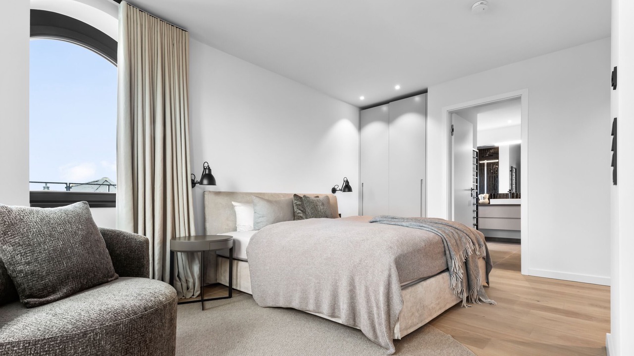 Photo of Bedroom in List