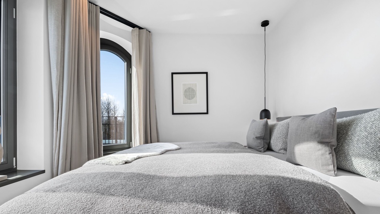 Photo of Bedroom in List