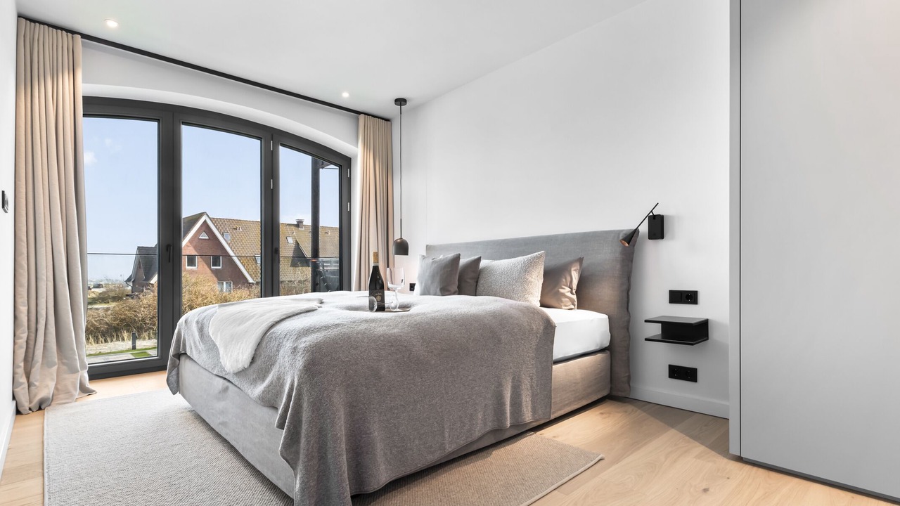 Photo of Bedroom in List