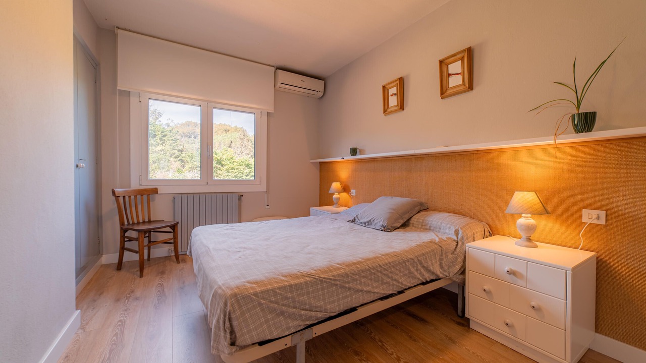 Photo of Bedroom in Llafranc