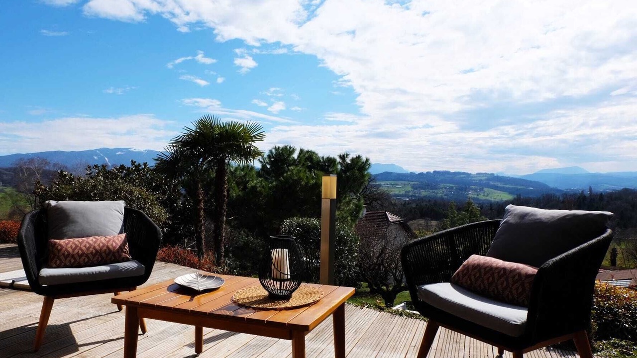 Photo of Patio Balcony in Vaulx