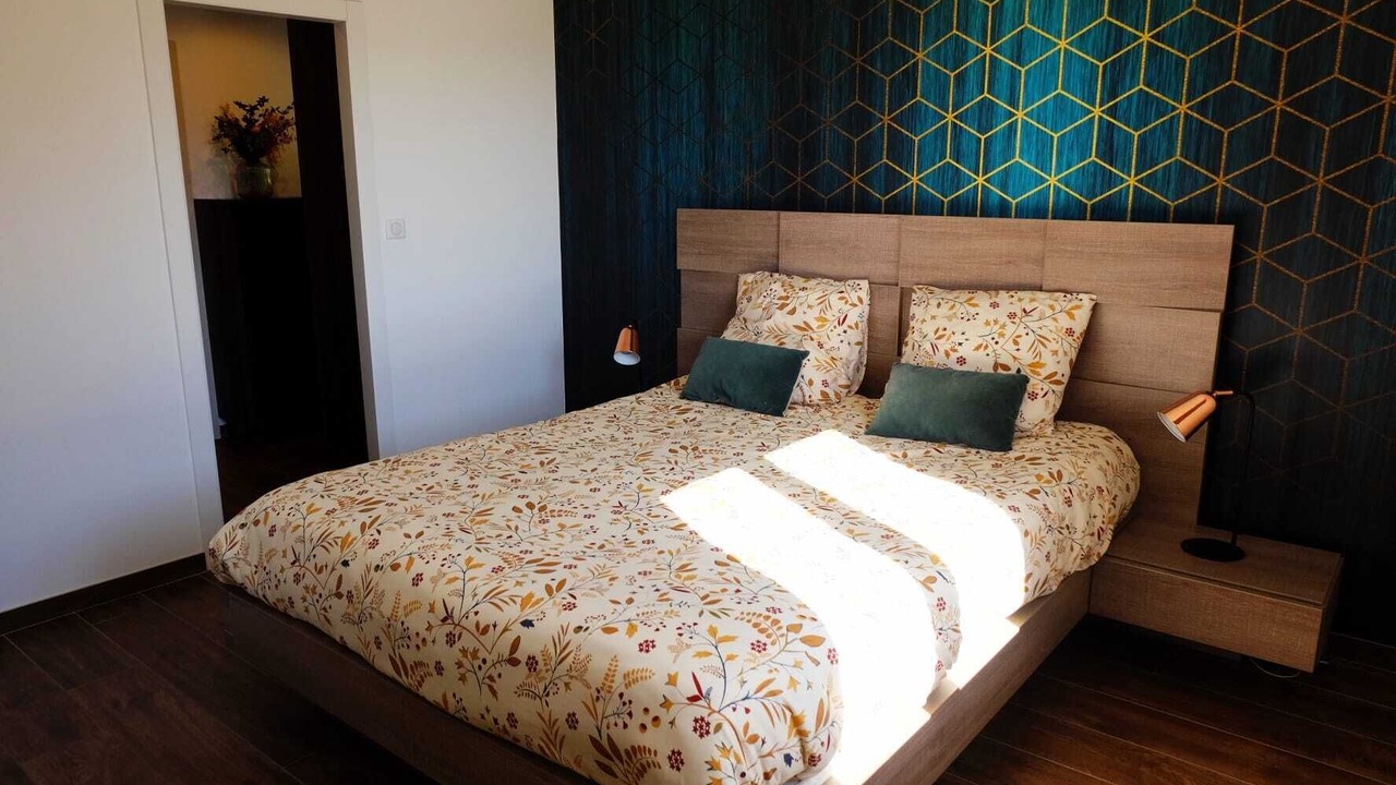 Photo of Bedroom in Vaulx