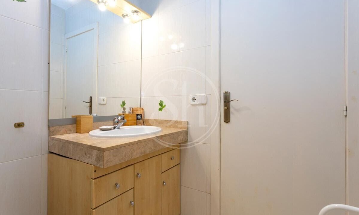 Photo of Bathroom in Sants-Badal