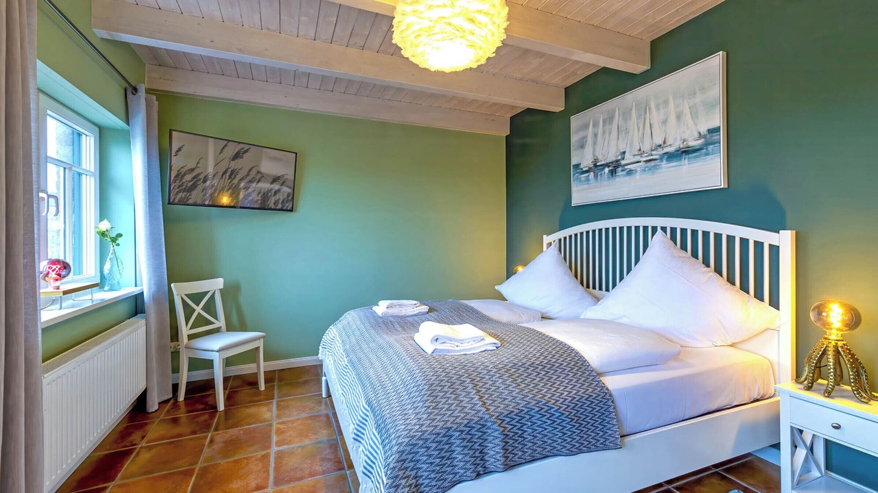 Photo of Bedroom in Warwerort