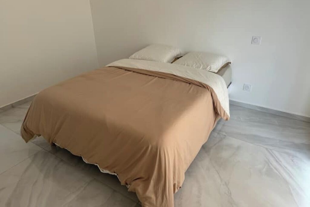 Photo of Bedroom in Quartier des Espesses