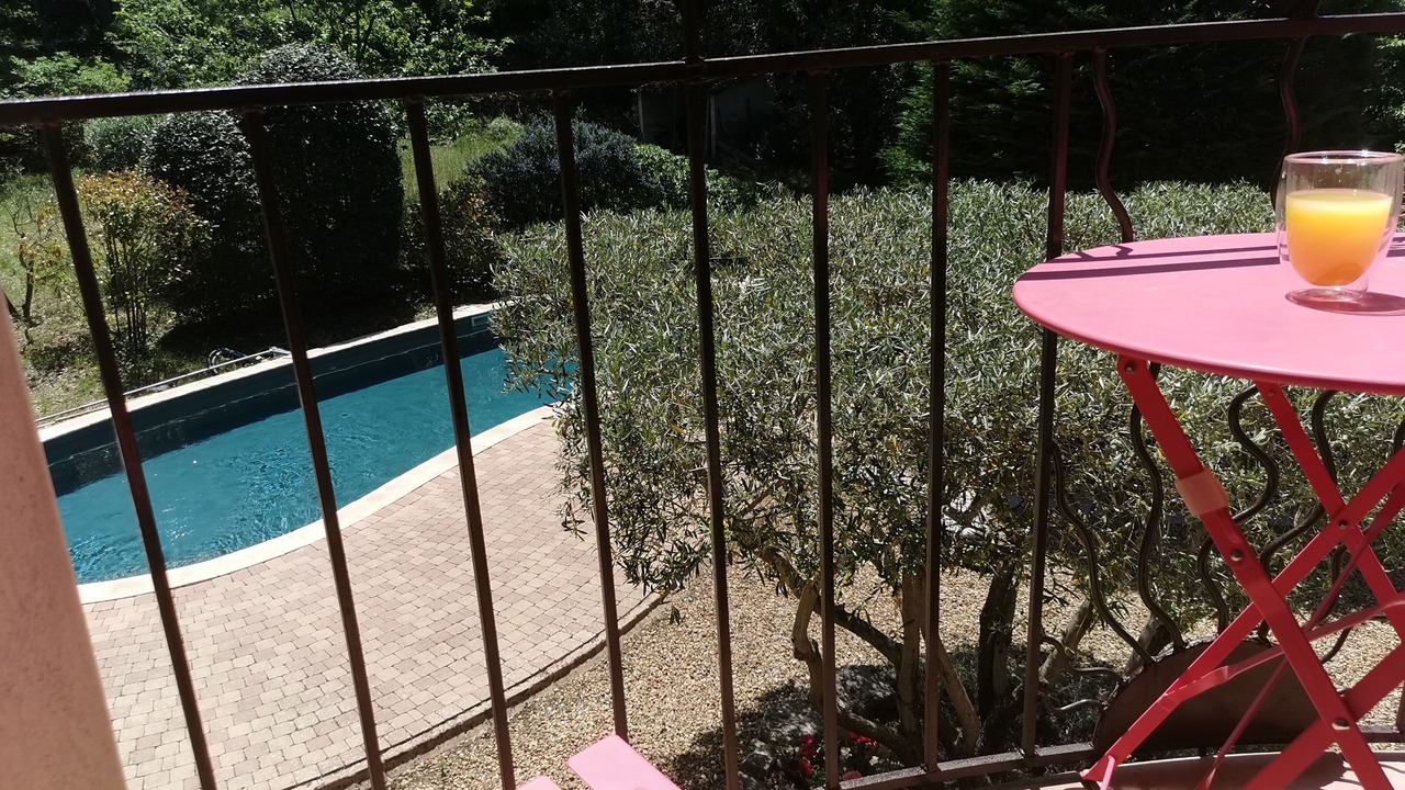 Photo of Outdoor in Saint-Etienne-de-Gourgas