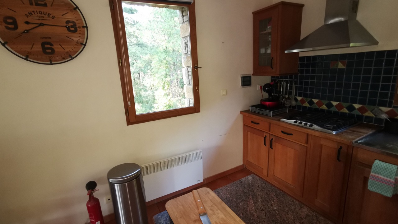 Photo of Kitchen in Saint-Etienne-de-Gourgas