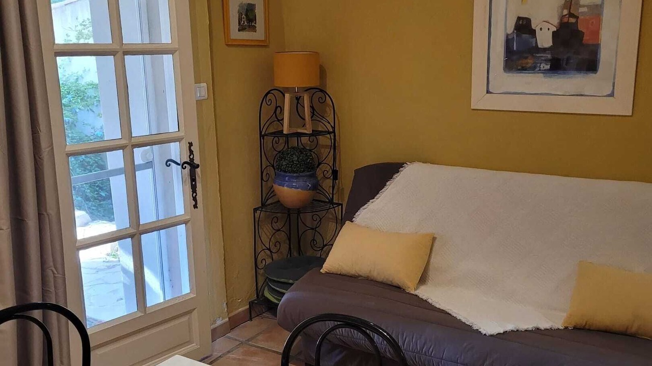 Photo of Livingroom in Albaron