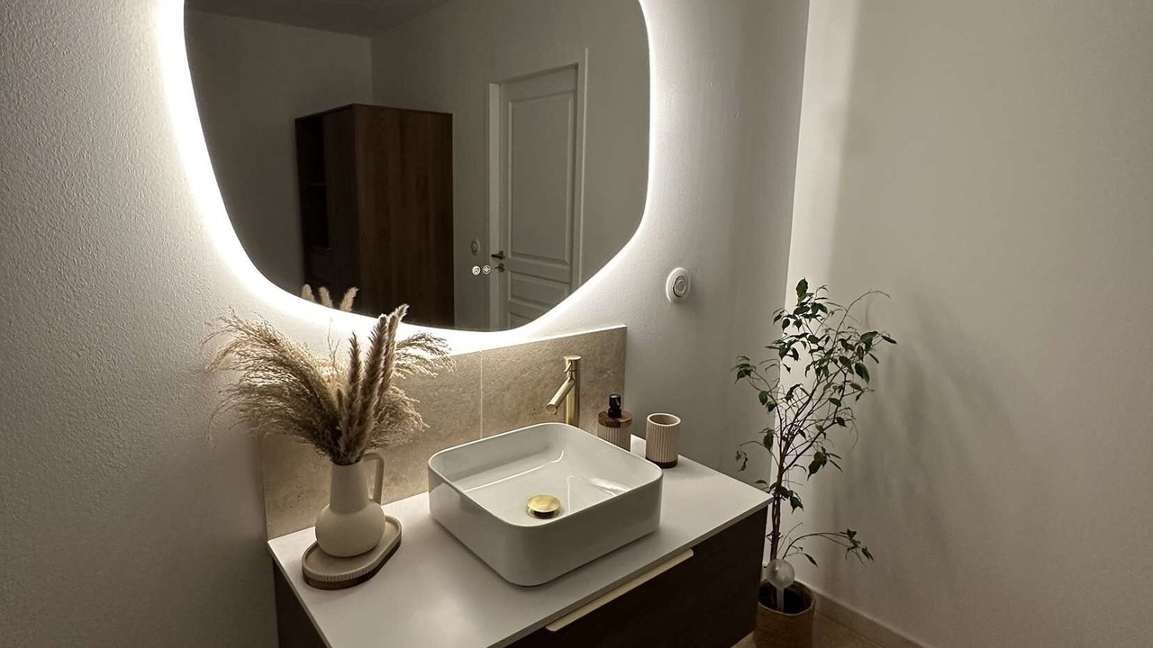 Photo of Bathroom in Bouc-Bel-Air