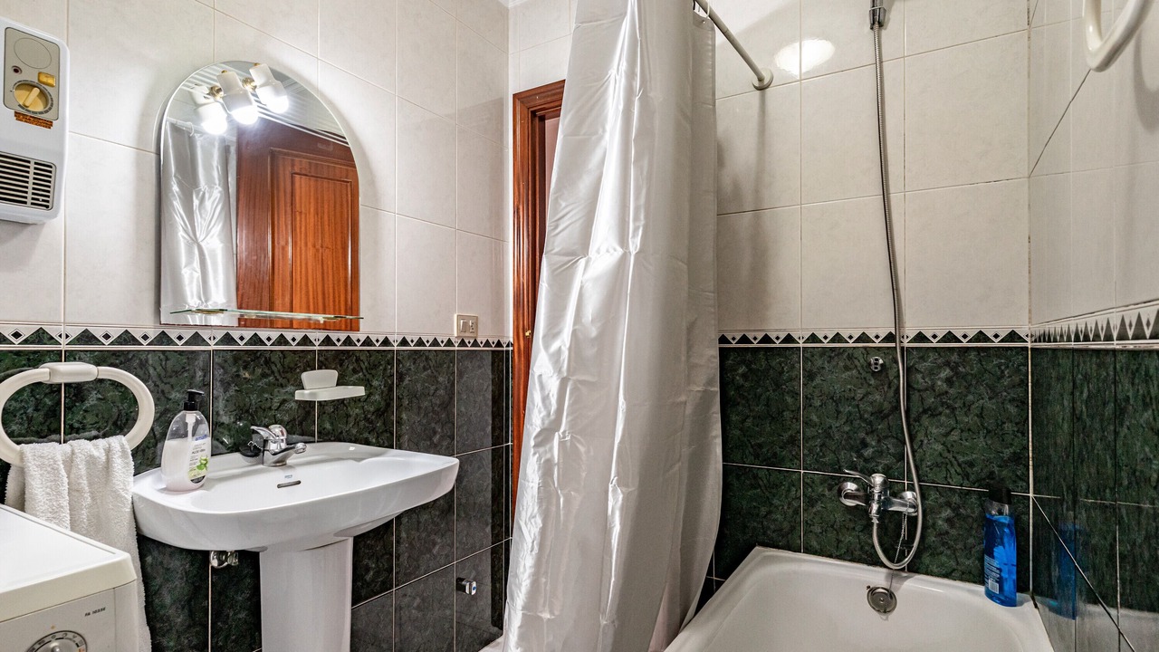 Photo of Bathroom in Figueras (Castropol)