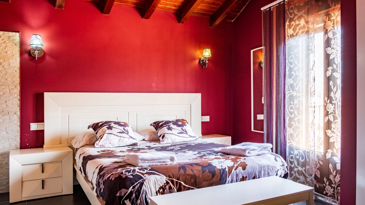 Photo of Bedroom in Navalguijo