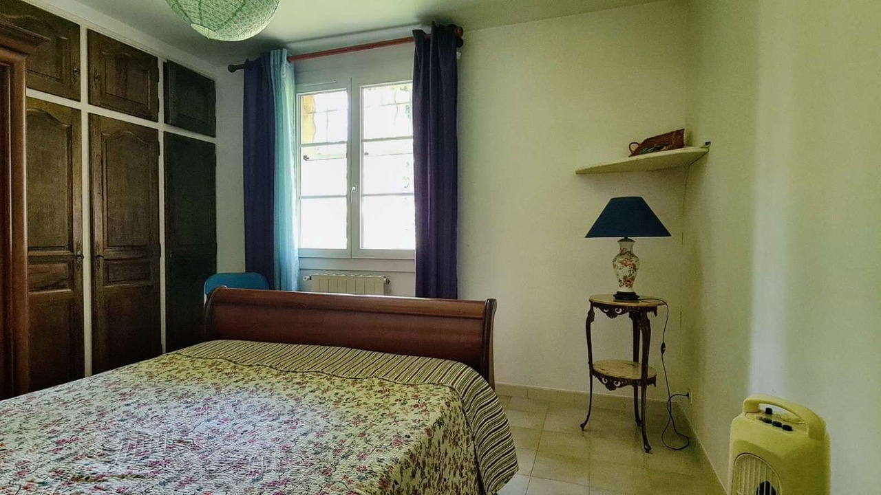 Photo of Bedroom in Chateauneuf-du-Pape