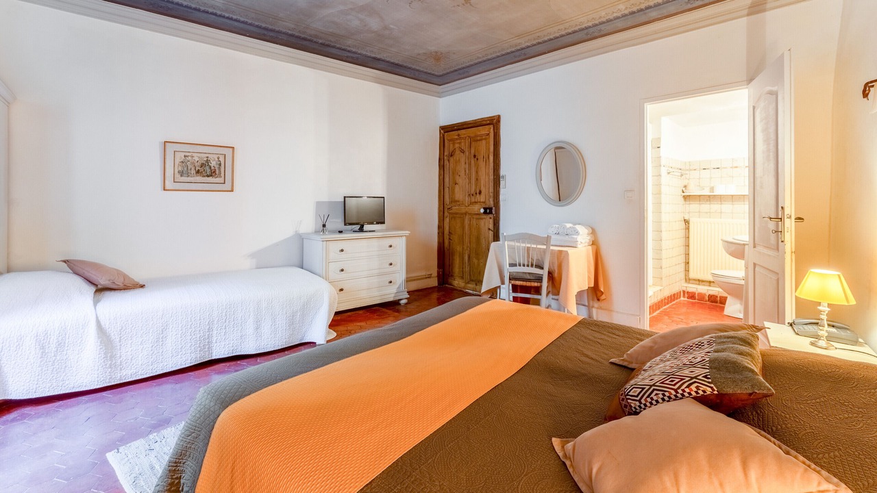 Photo of Bedroom in Collias