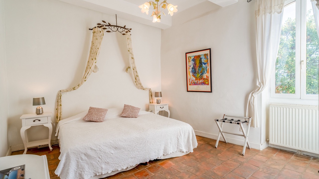 Photo of Bedroom in Collias