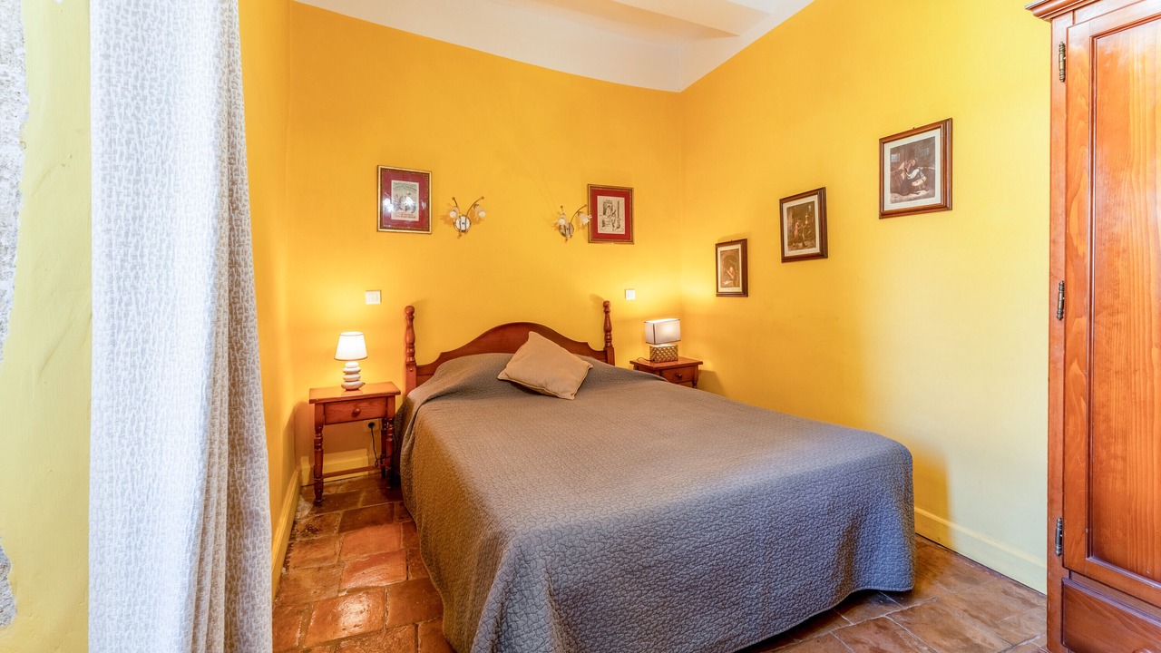 Photo of Bedroom in Collias