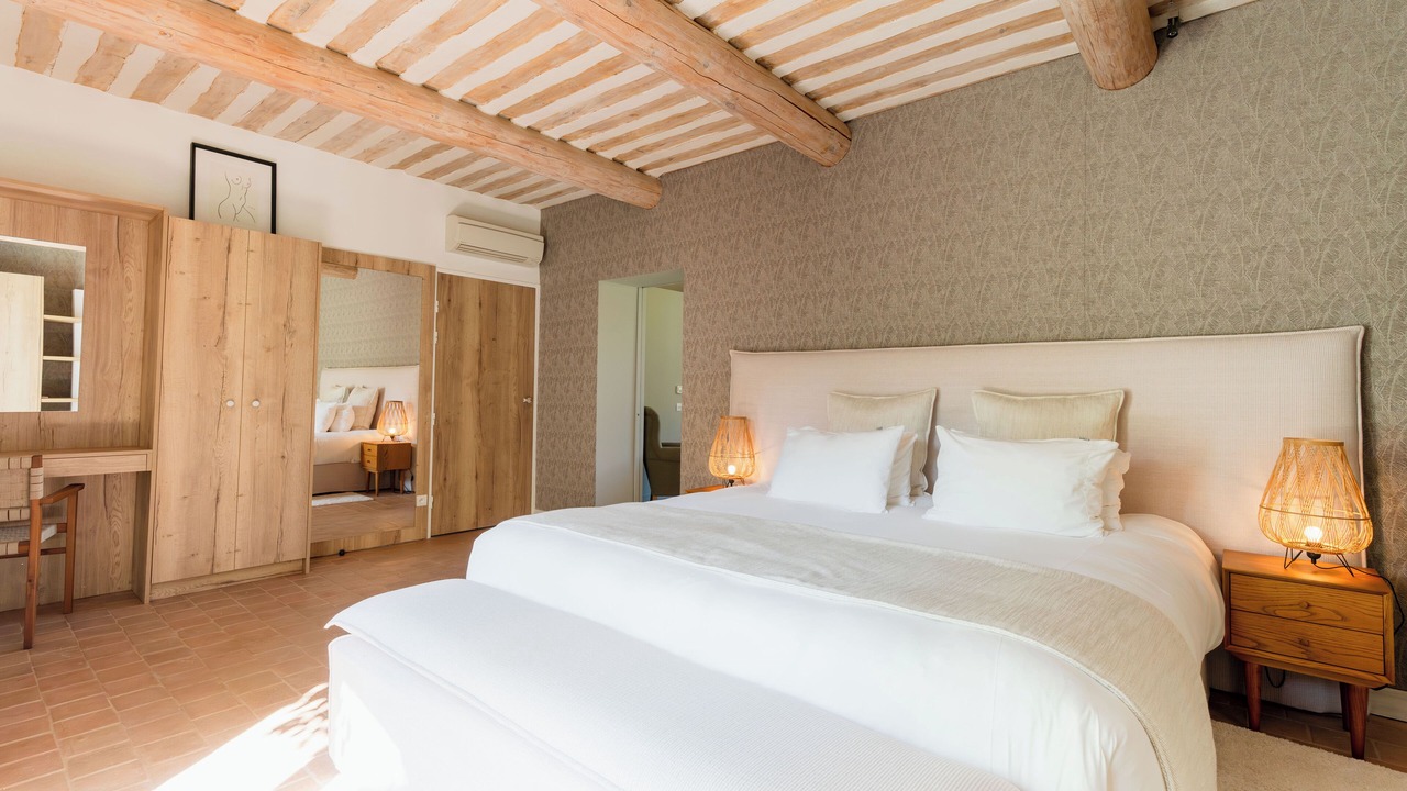 Photo of Bedroom in Venelles