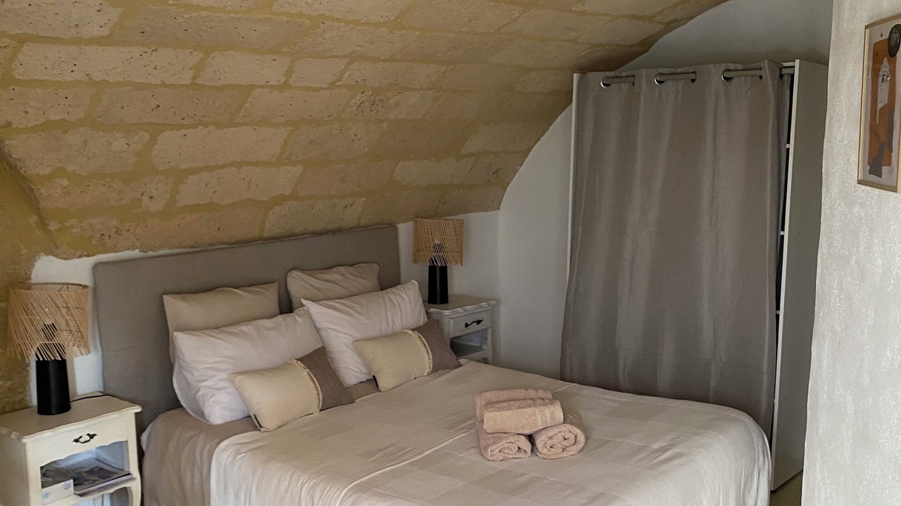 Photo of Bedroom in Saint-Maximin