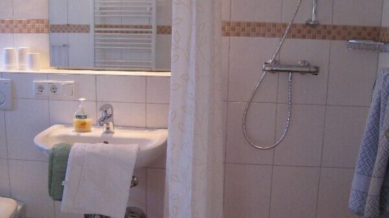 Photo of Bathroom in Suderende
