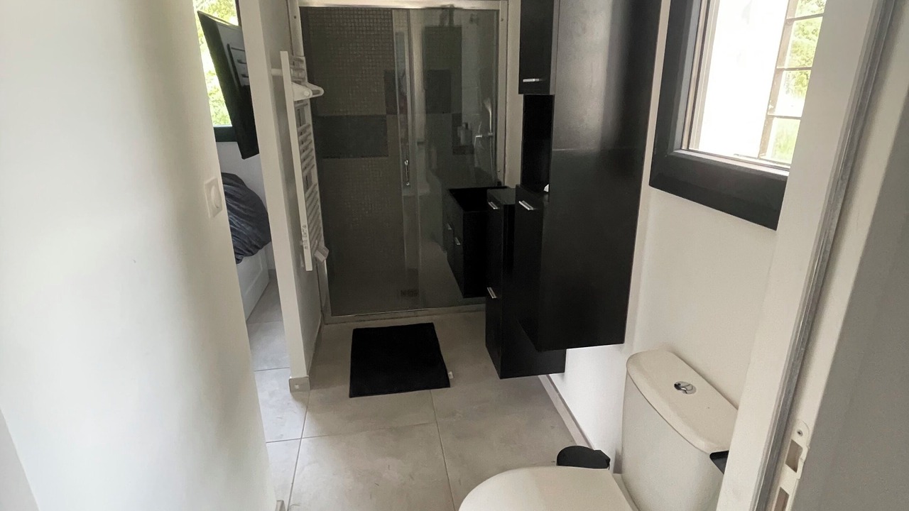 Photo of Bathroom in Viols-en-Laval
