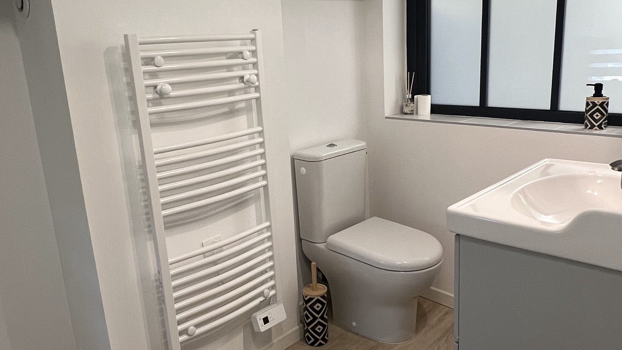 Photo of Bathroom in Saint-Quentin-la-Poterie