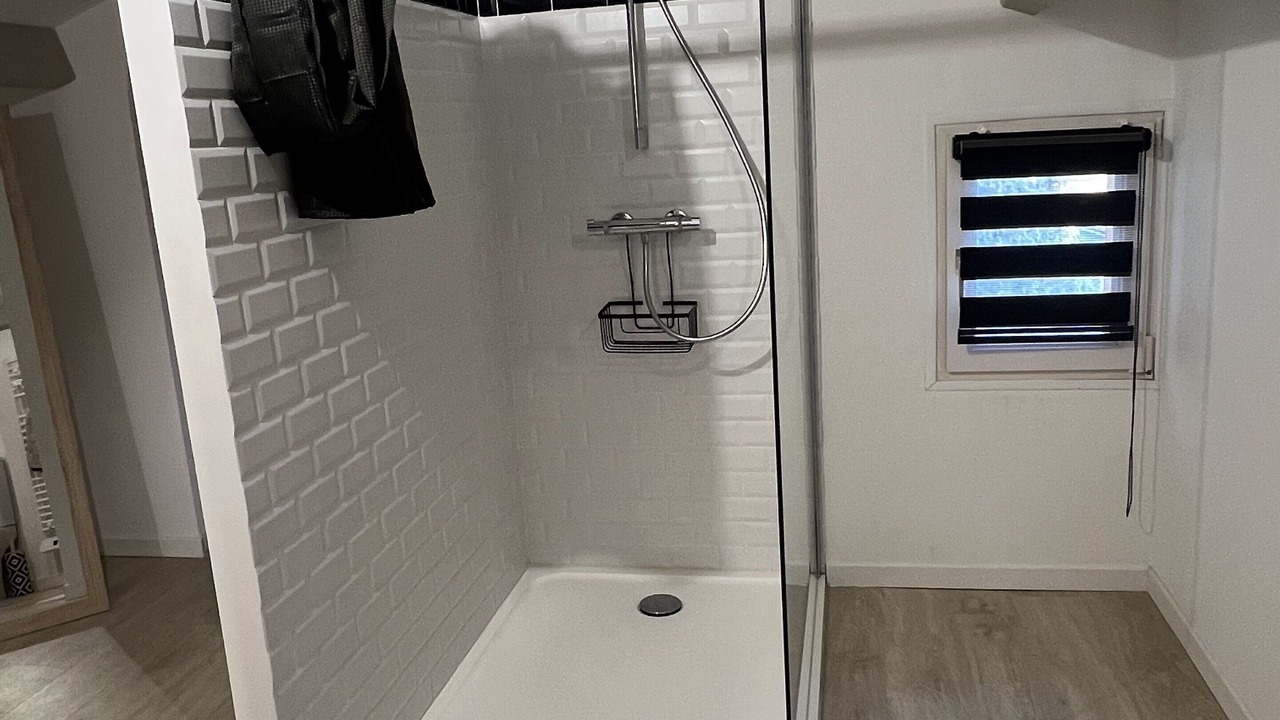 Photo of Bathroom in Saint-Quentin-la-Poterie