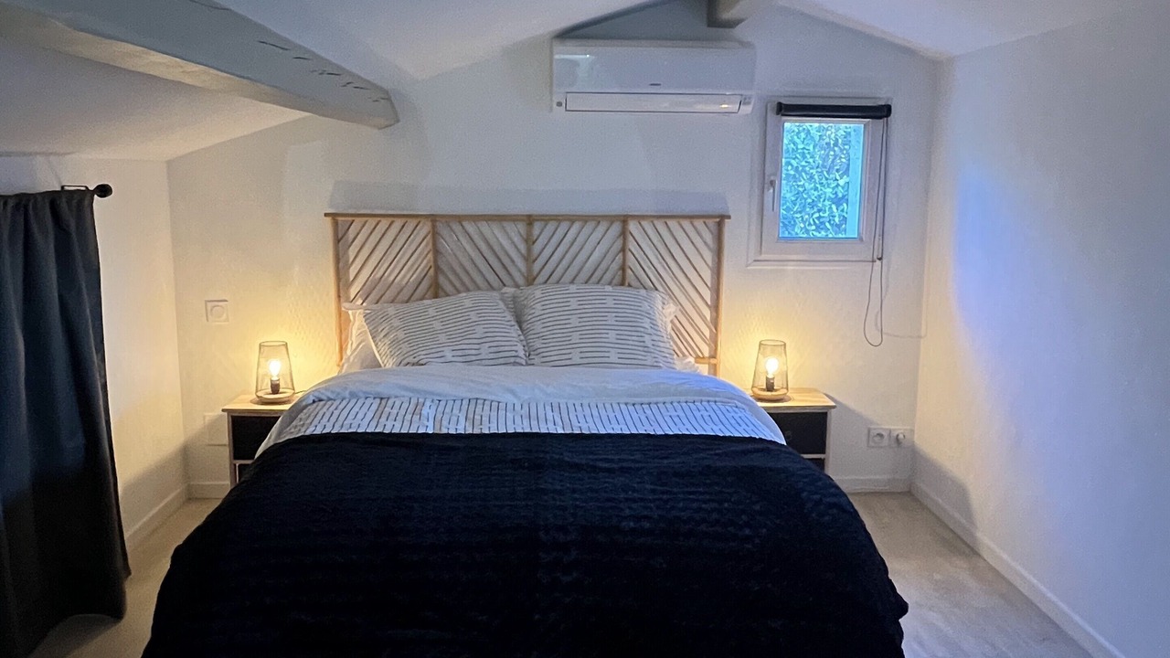 Photo of Bedroom in Saint-Quentin-la-Poterie