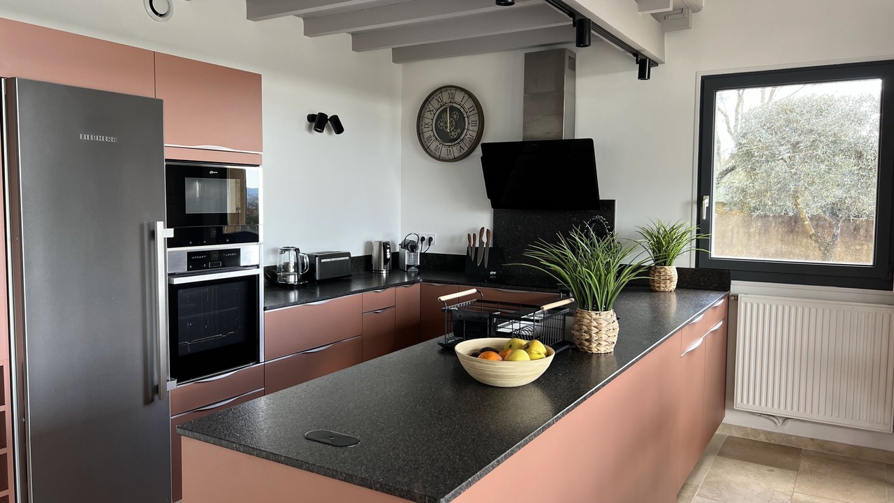 Photo of Kitchen in Saint-Quentin-la-Poterie