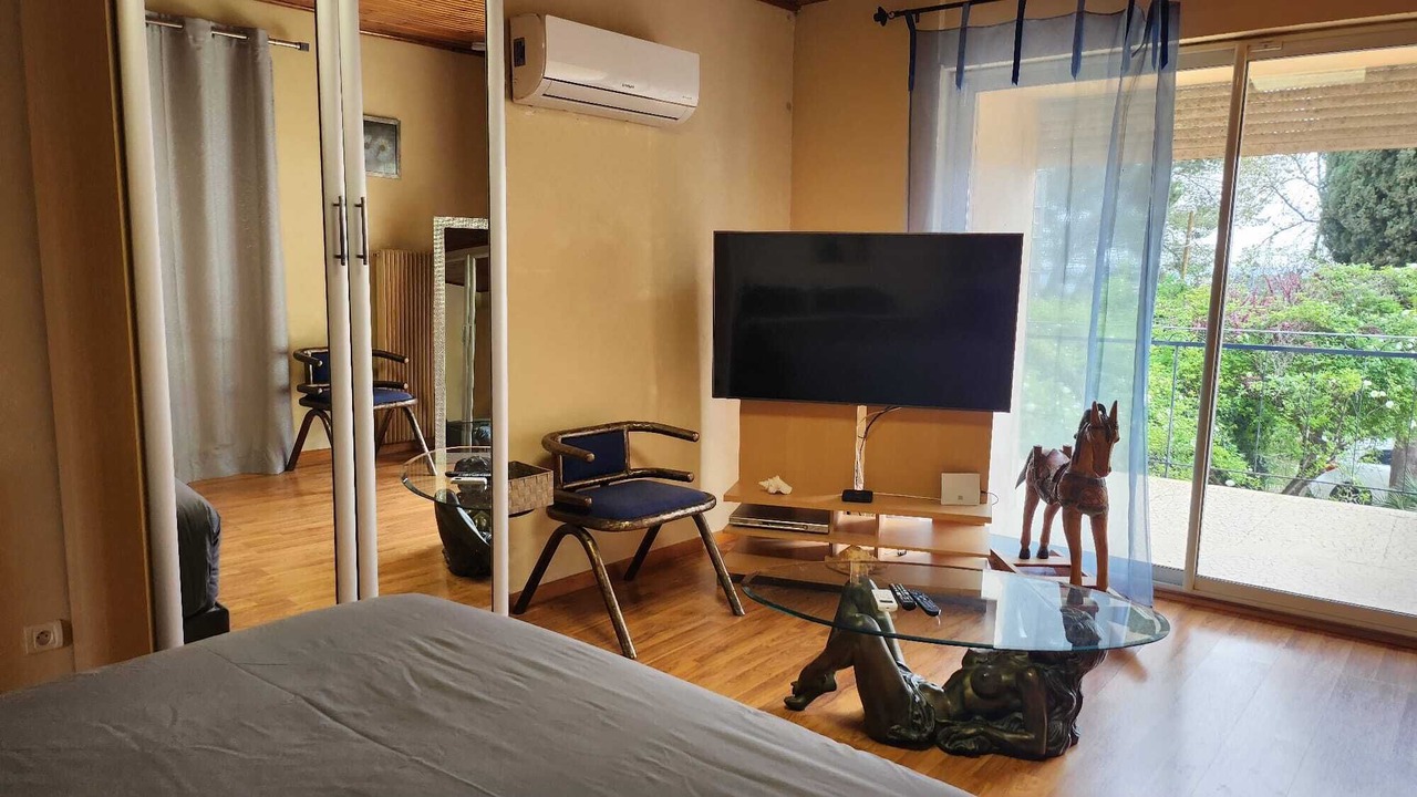 Photo of Bedroom in Quartier des Espesses