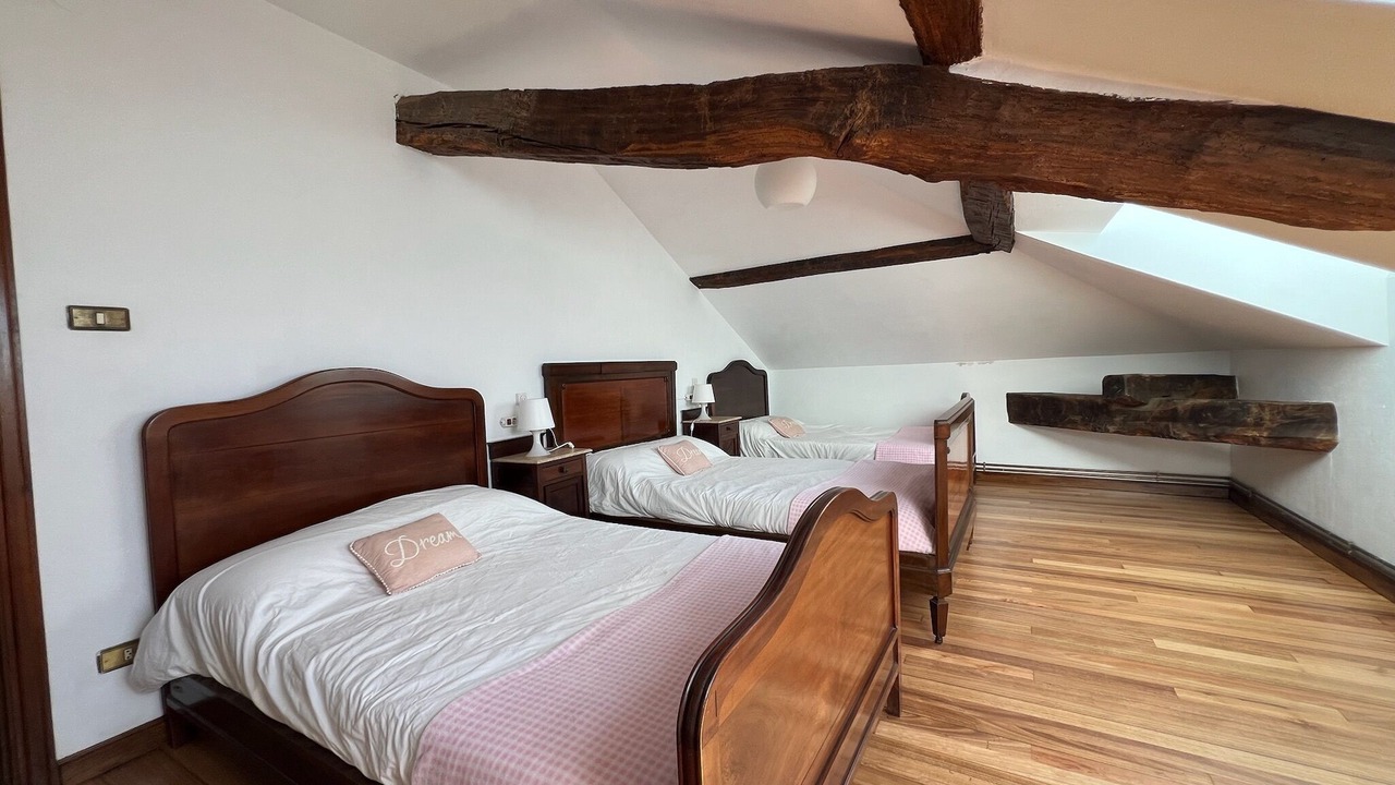 Photo of Bedroom in Entrambasaguas