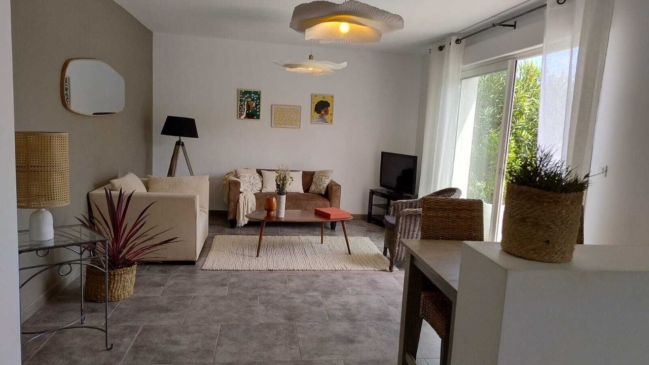 Photo of Livingroom in Sampzon