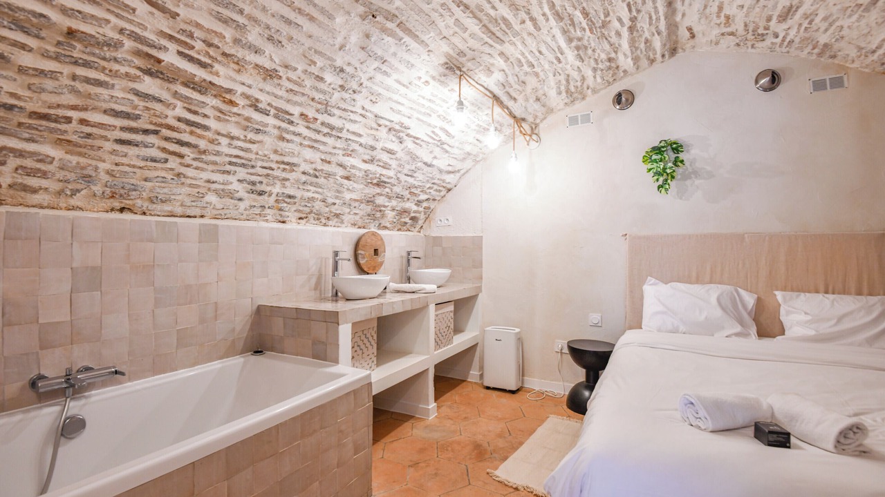 Photo of Bathroom in Belsunce