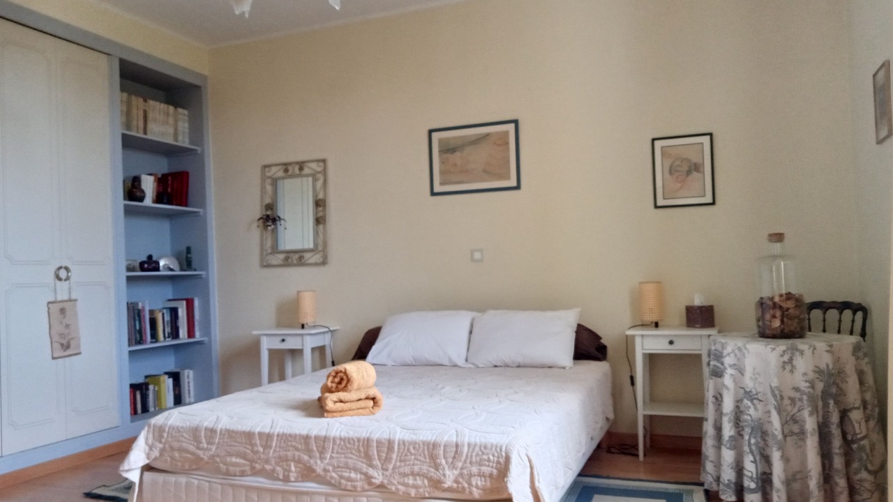 Photo of Bedroom in Redessan
