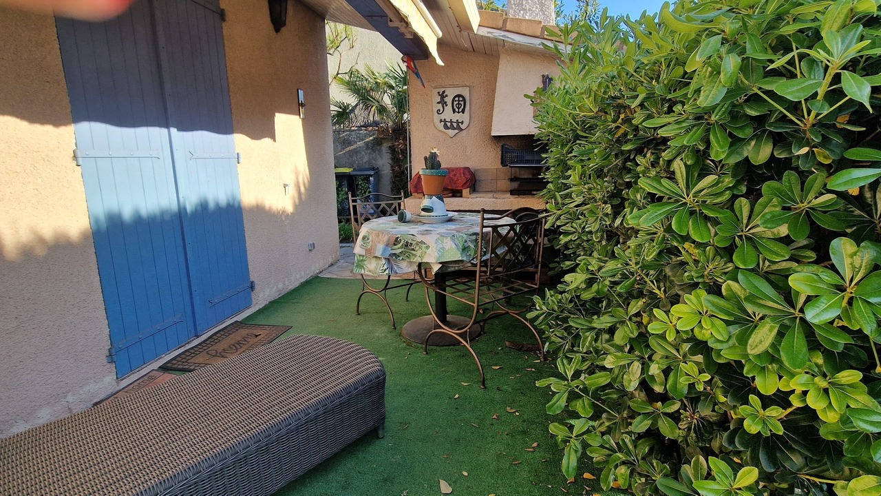 Photo of Outdoor in Lunel