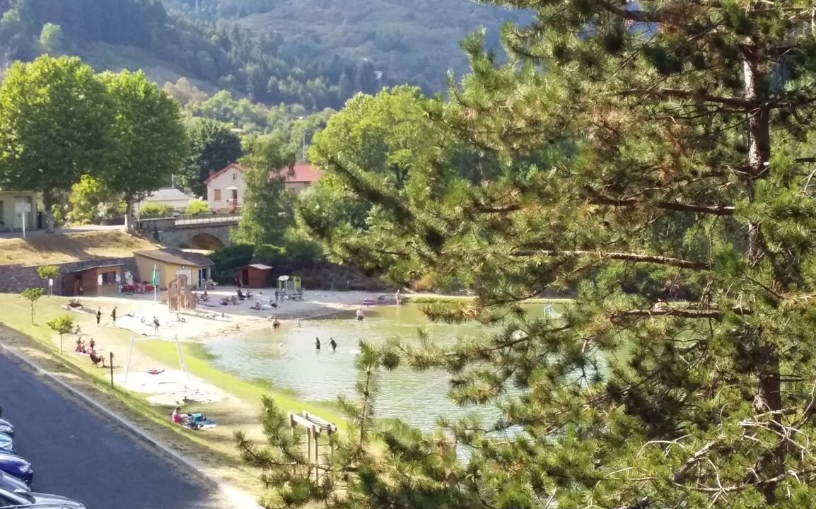 Photo of Others in Saint-Martin-de-Valamas
