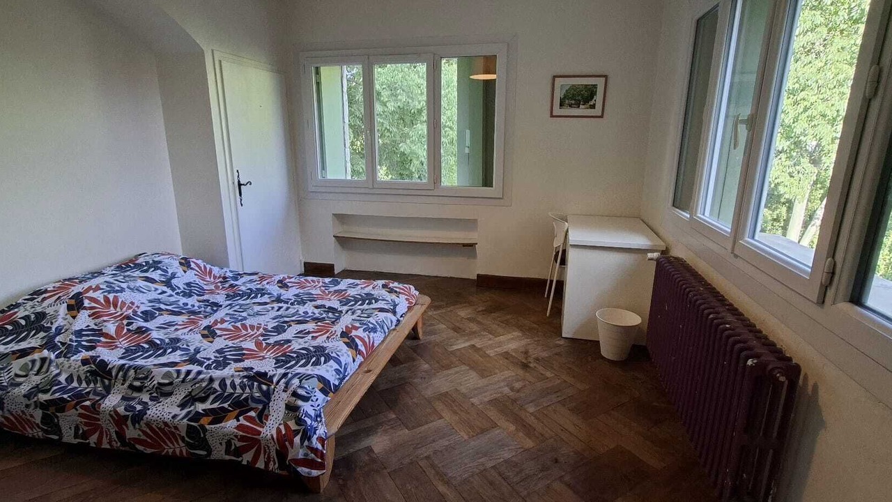 Photo of Bedroom in Caremeau