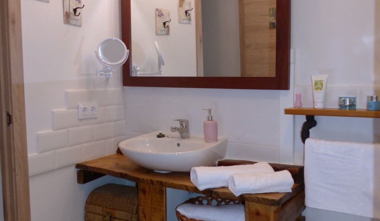 Photo of Bathroom in Santa Maria de Huerta