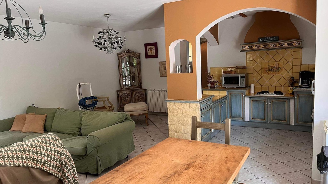 Photo of Livingroom in Eyragues