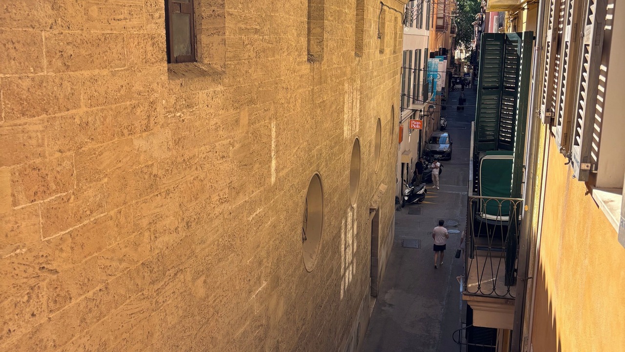 Photo of Outdoor in La Llotja-Born