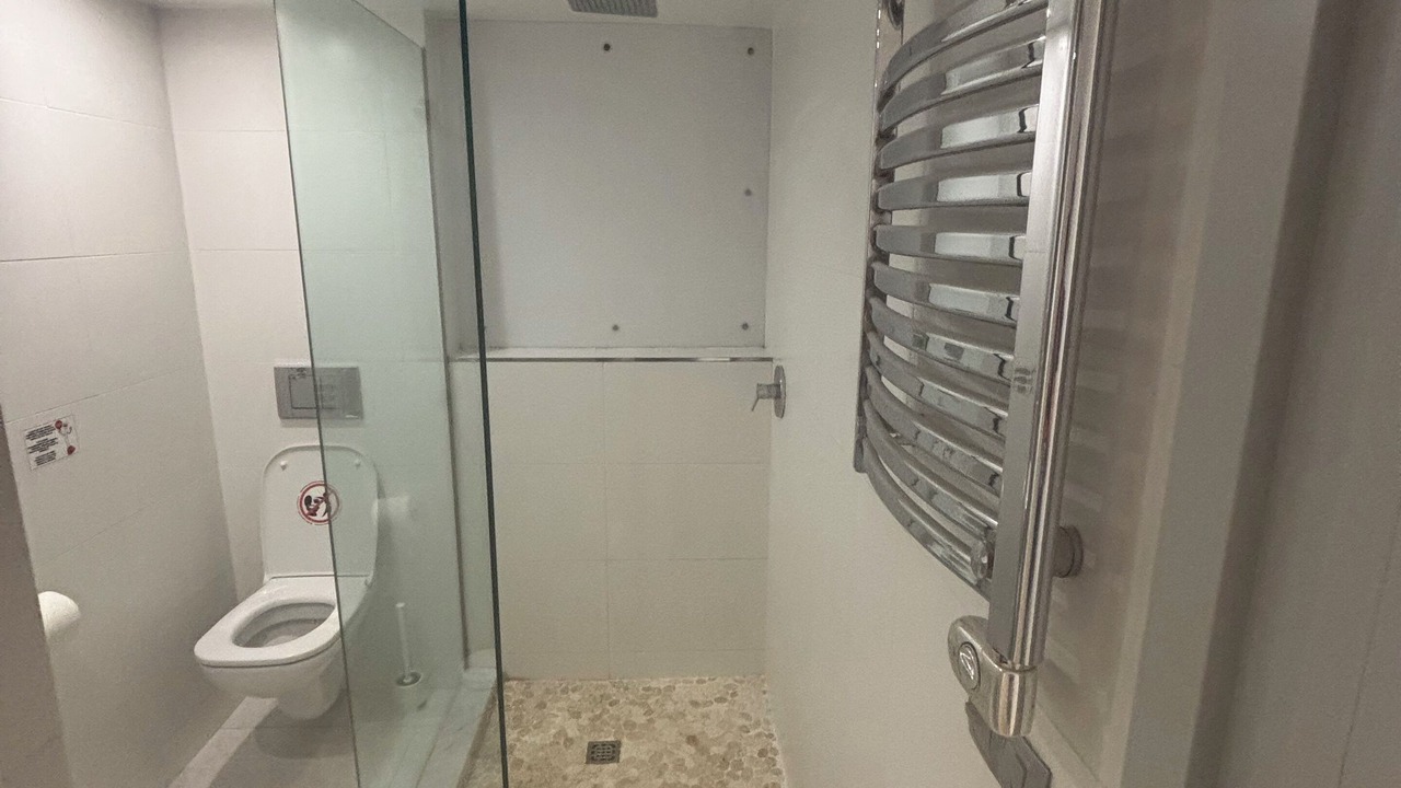 Photo of Bathroom in La Llotja-Born