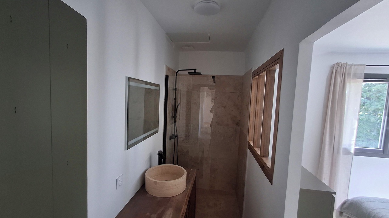Photo of Bathroom in Saint-Paulet-de-Caisson