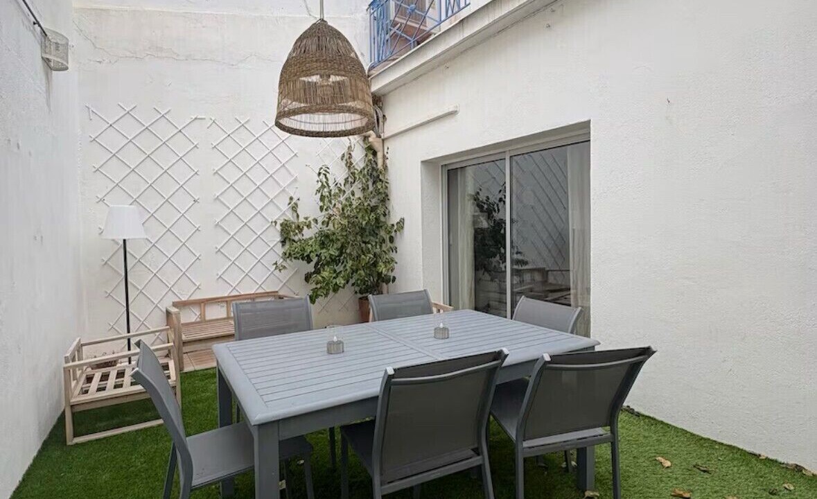 Photo of Outdoor in Pomerols