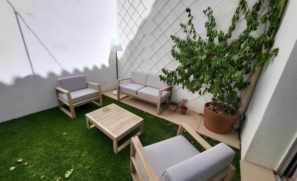 Photo of Patio Balcony in Pomerols