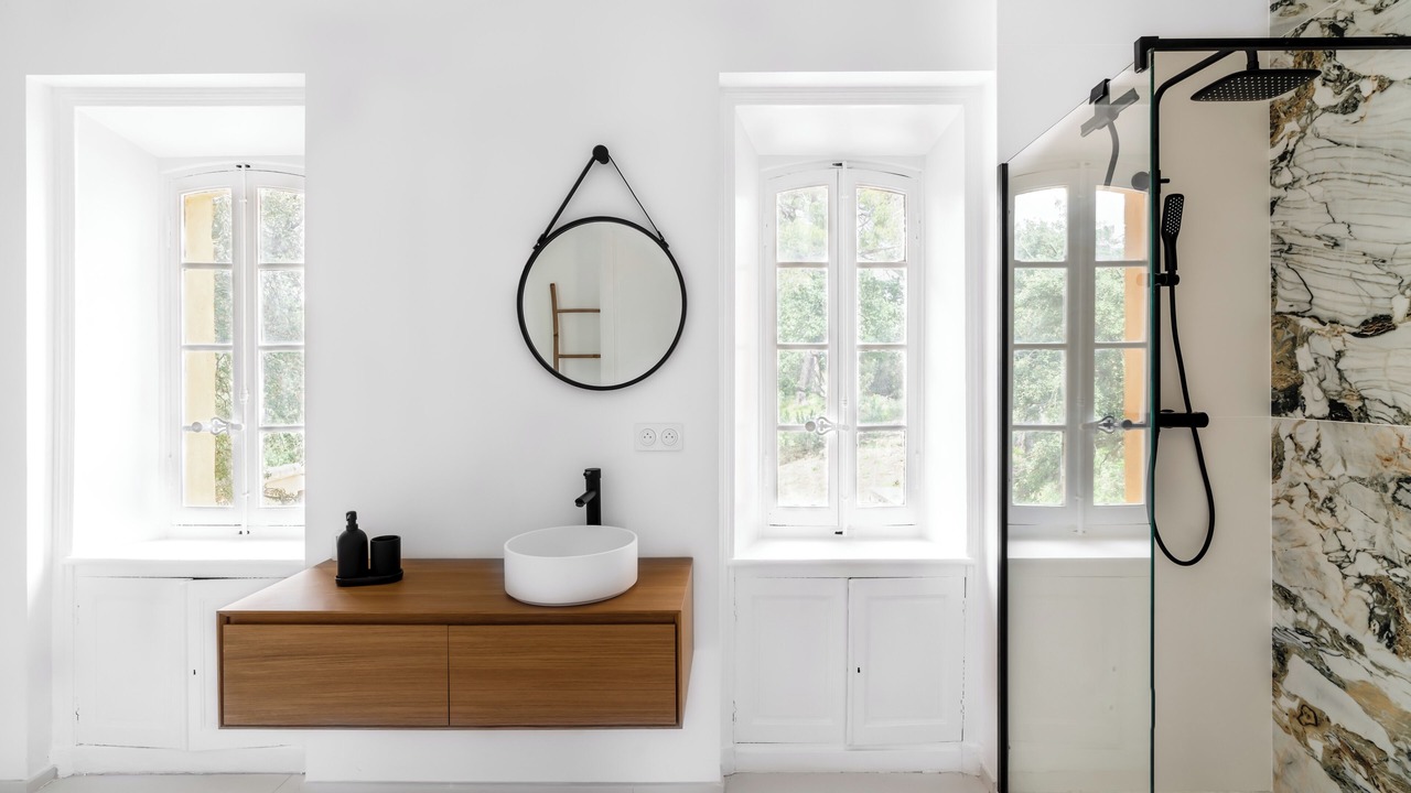Photo of Bathroom in Bouc-Bel-Air