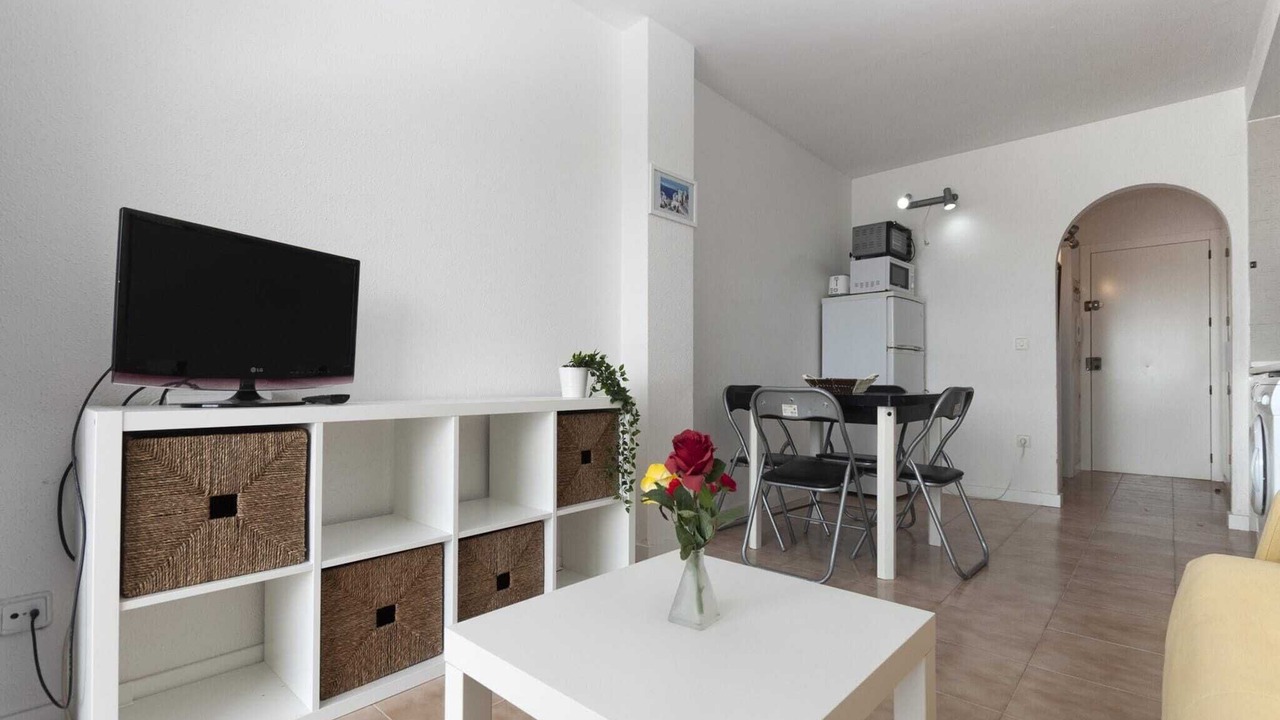 Photo of Livingroom in Roses Town Center